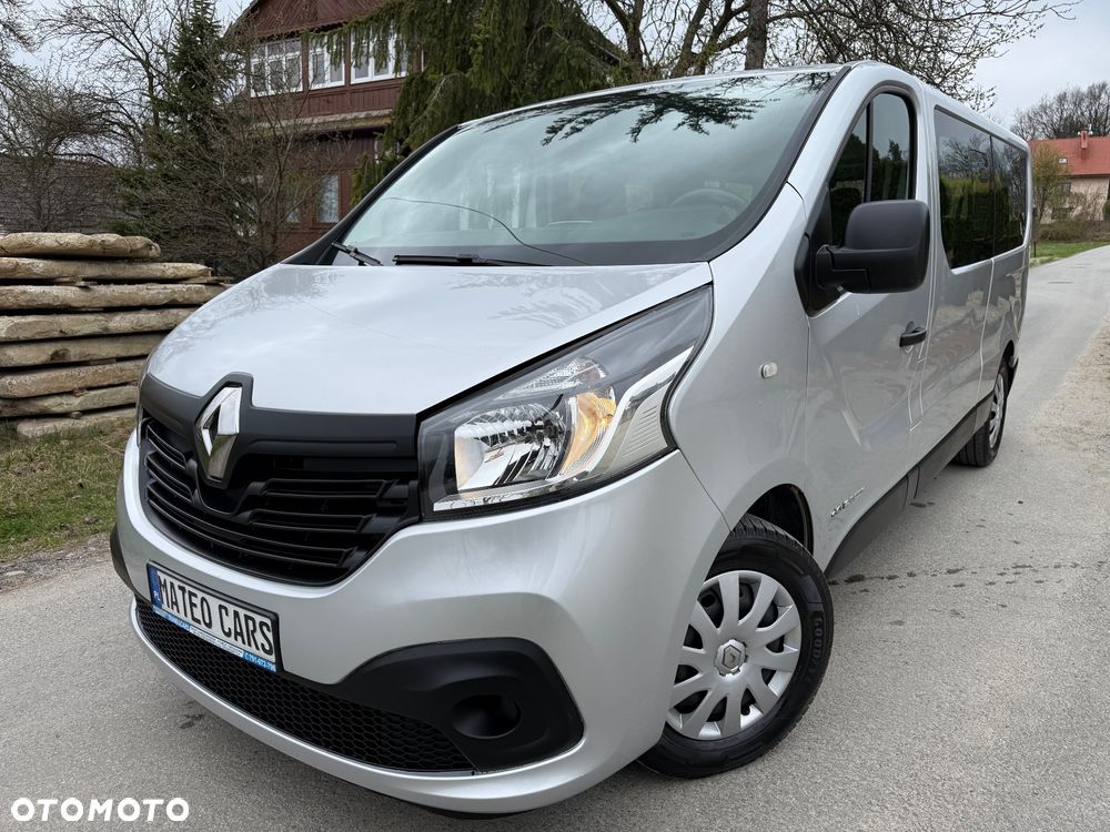 Volkswagen Caravelle - 3