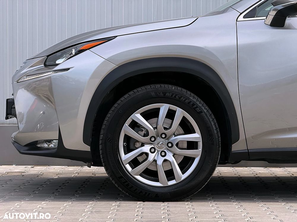 Lexus Seria NX 300h AWD Luxury - 12