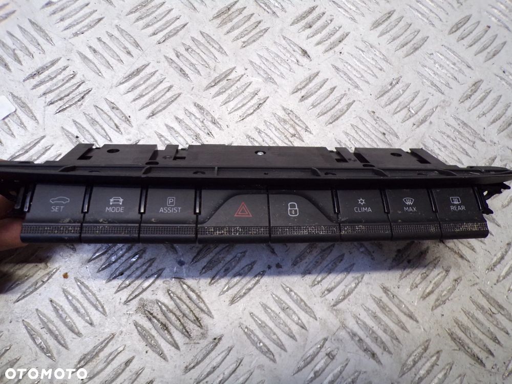 PANEL PRZEŁĄCZNIK SET MODE ASSIST CLIMA AWARYJNYCH SKODA ENYAQ IV 5LA925200C