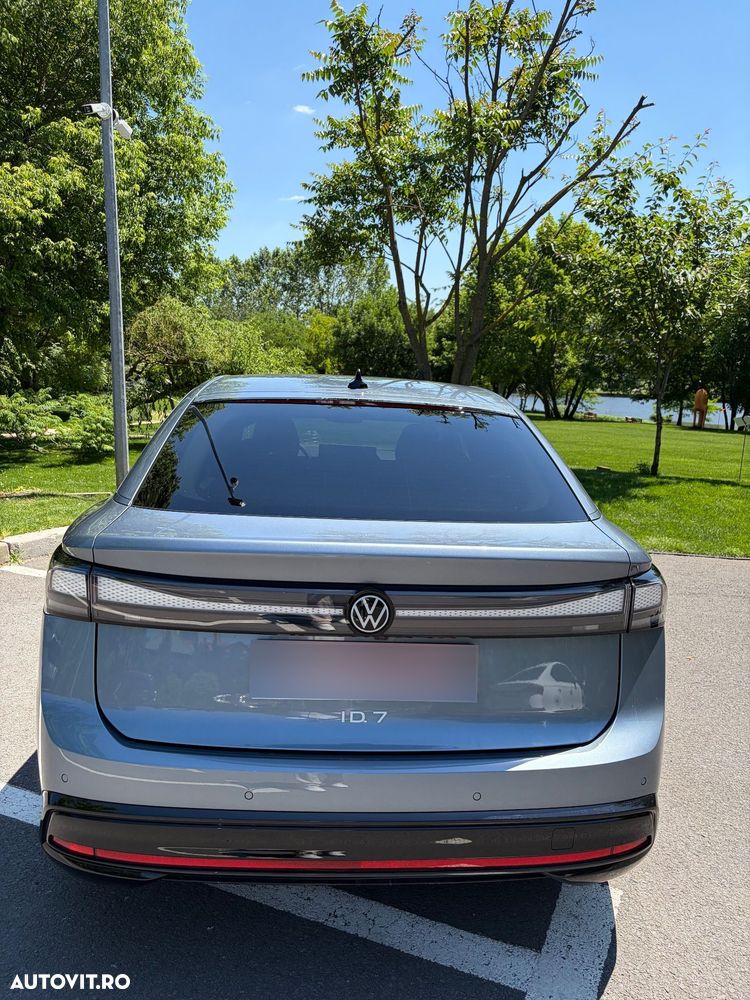 VOLKSWAGEN ID.7 2025 — imagine 16