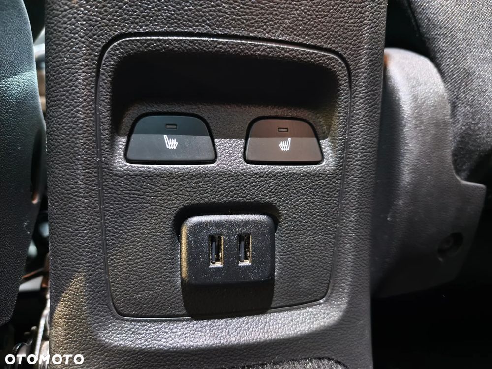 Opel Astra 1.6 D (CDTI) Start/Stop Dynamic - 17