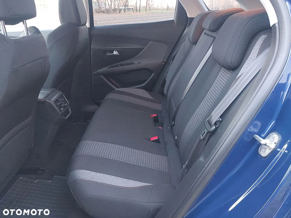 Peugeot 3008 - 19