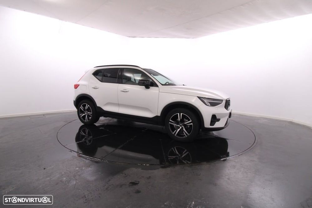 Volvo XC 40 1.5 T2 Plus Dark Auto - 10