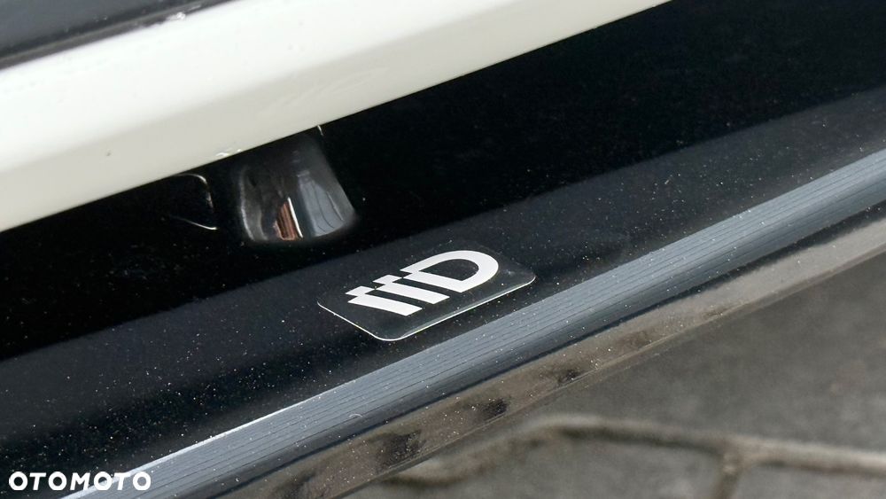 Volkswagen Golf GTD 2.0 TDI SCR DSG - 36