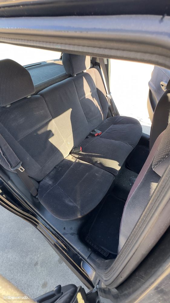 Fiat Punto 1.2 16V HLX - 8