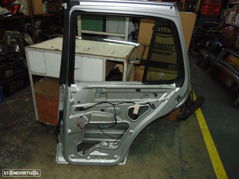 Mercedes jipe ml w163 portas de trás - 4