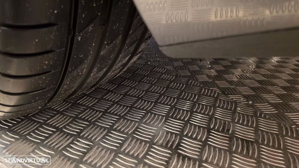 Mercedes-Benz E 220 d AMG Line Aut. - 39