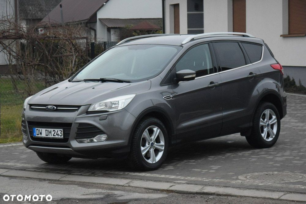 Ford Kuga 2.0 TDCi FWD Trend - 4