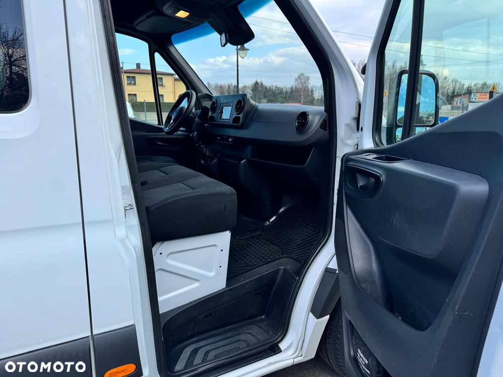 Mercedes-Benz Sprinter 317 CDI MAX Doka Skrzynia - 19