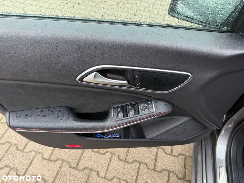 Mercedes-Benz CLA Shooting Brake 200 (CDI) d 7G-DCT AMG Line - 13