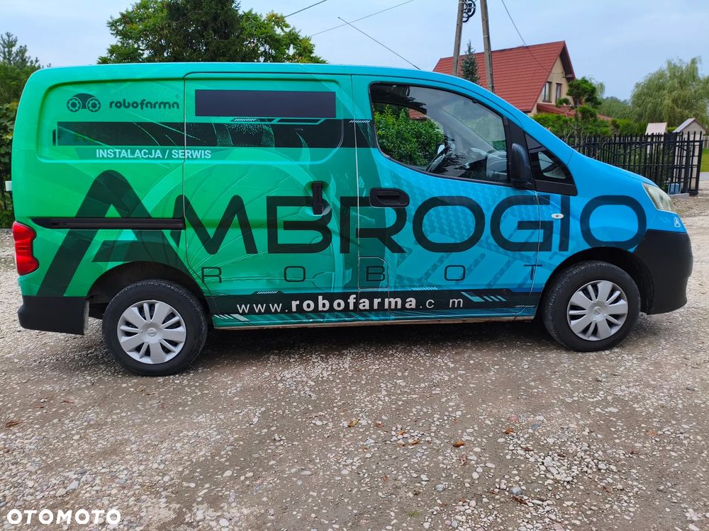 Nissan NV200 - 4
