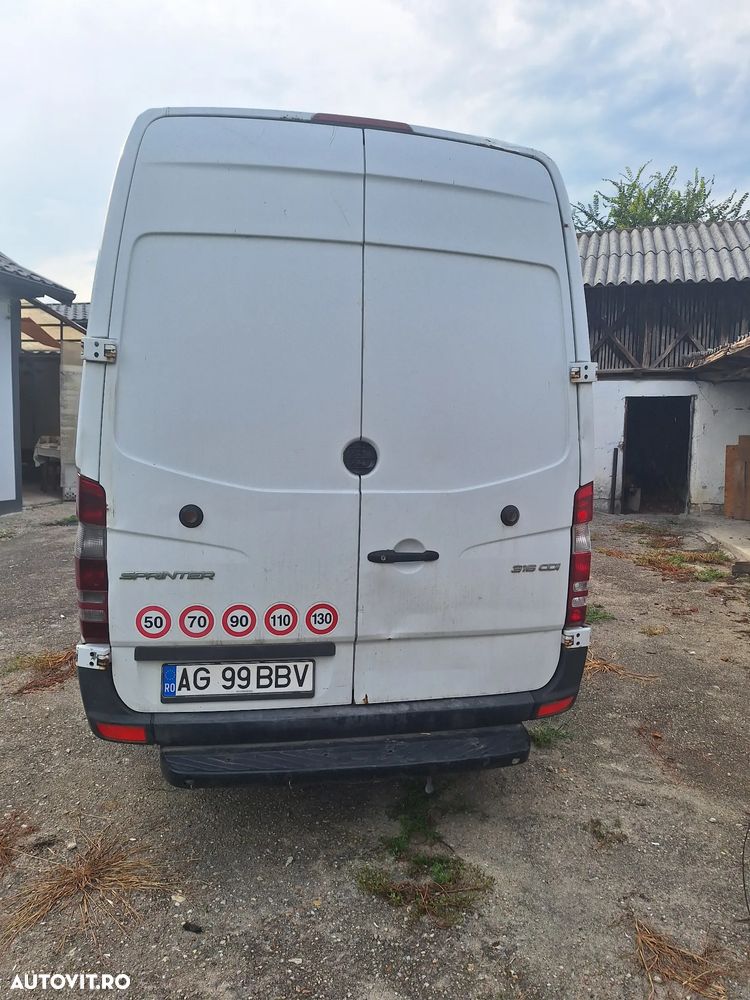 Mercedes-Benz Sprinter - 5