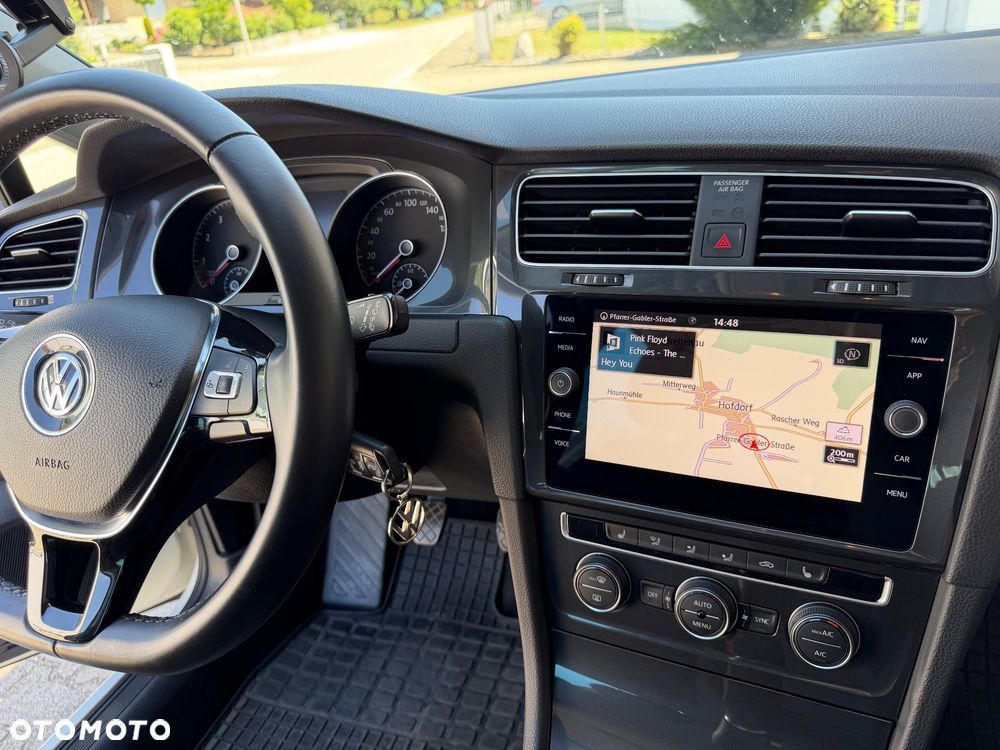 Volkswagen Golf 1.5 TSI BMT Comfortline - 10