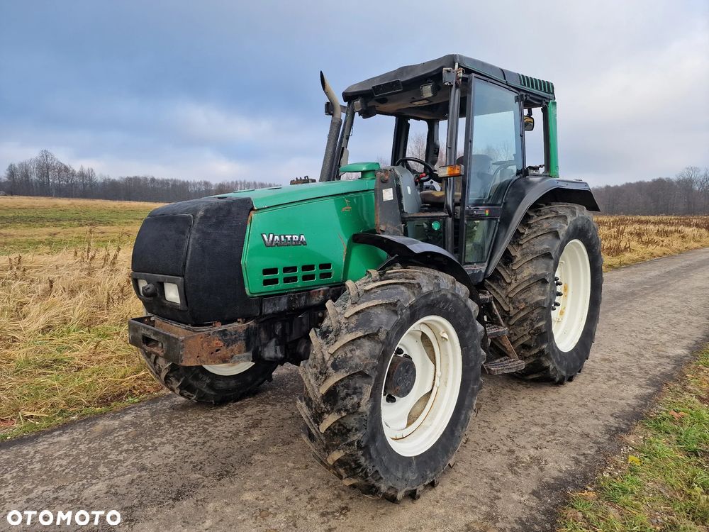 Valtra 6850-4 HiTech - 1