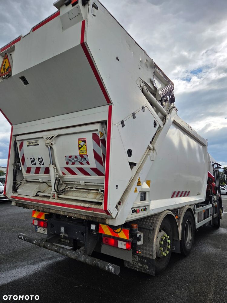 Renault Puncher D26 D Access Śmieciarka Wywrotka HDS do butelek - 2