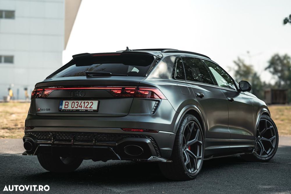 Audi Q8 - 7