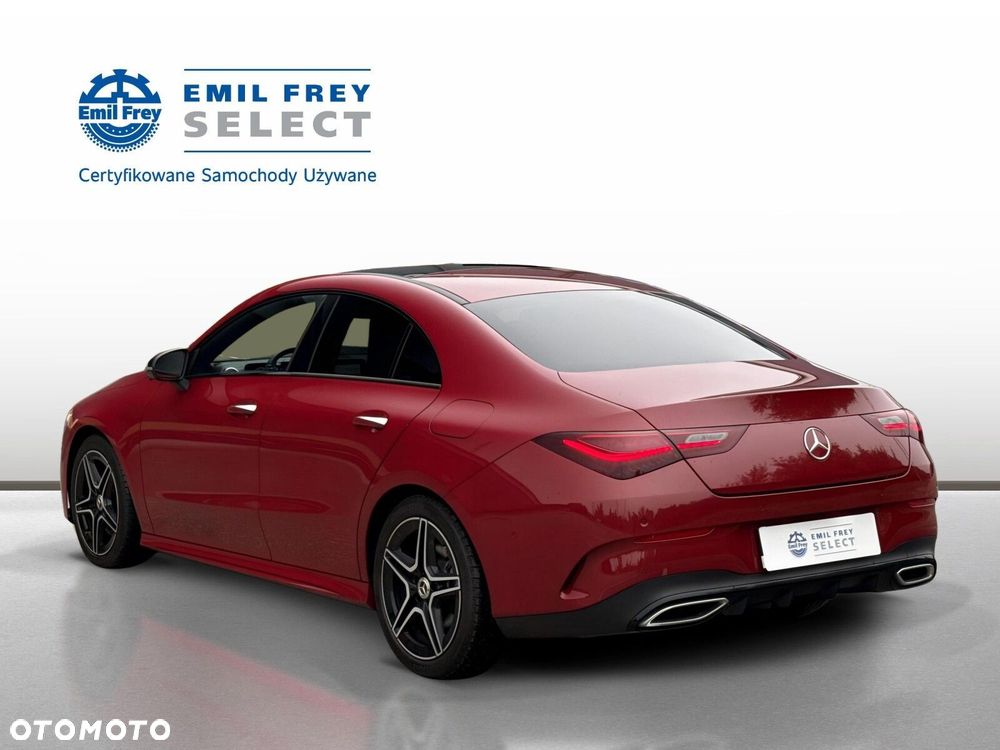 Mercedes-Benz CLA - 4