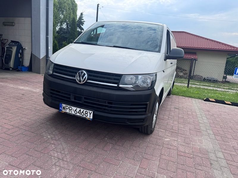 Volkswagen Transporter - 2