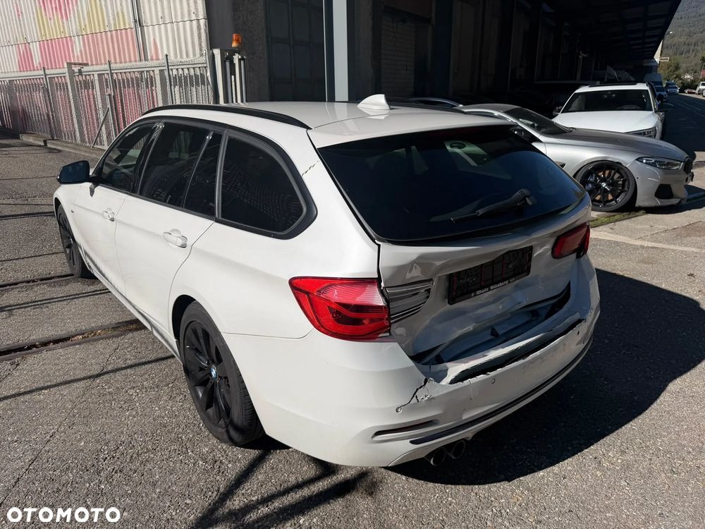 BMW 3 Series 2017 photo 5