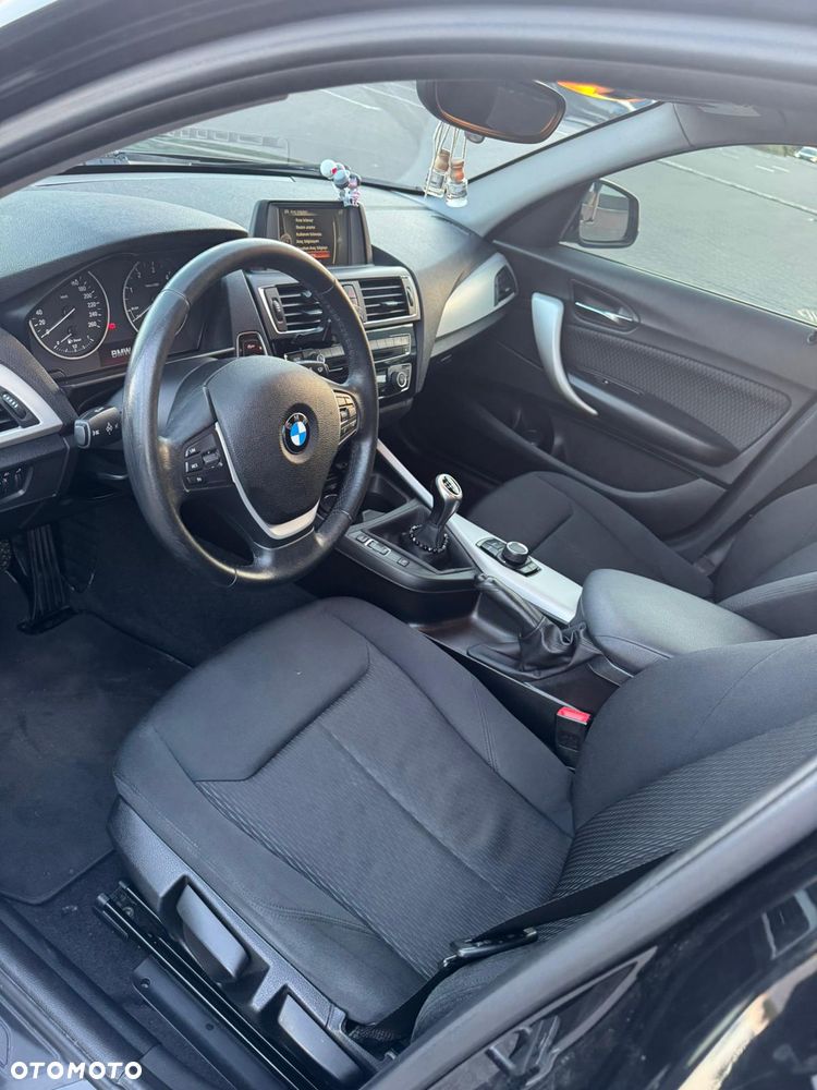 BMW Seria 1 116d - 8