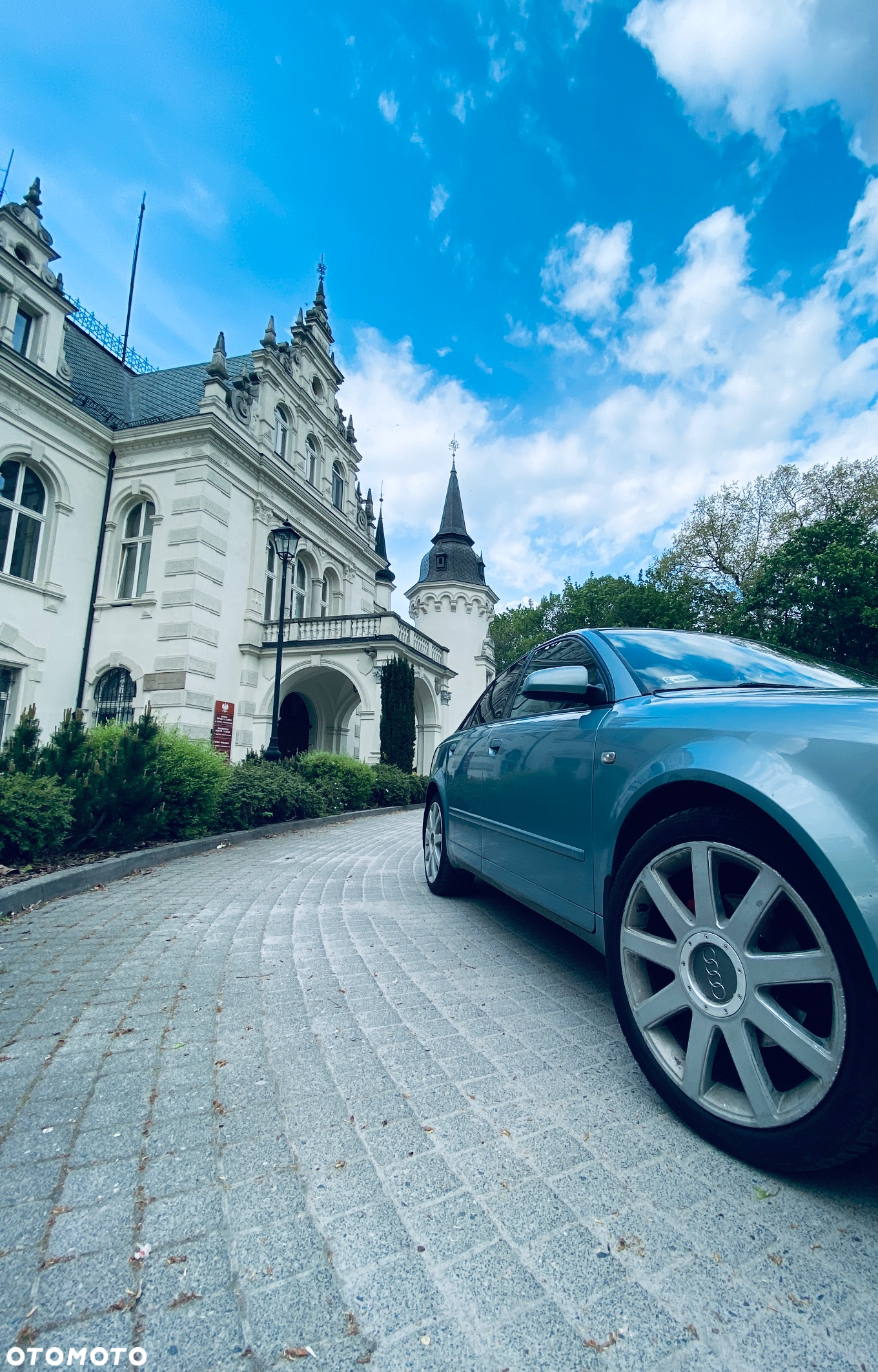 Audi A4 1.8T Quattro - 2