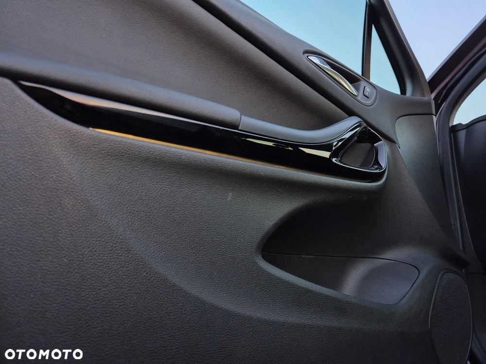 Opel Astra 1.4 Turbo Dynamic - 33