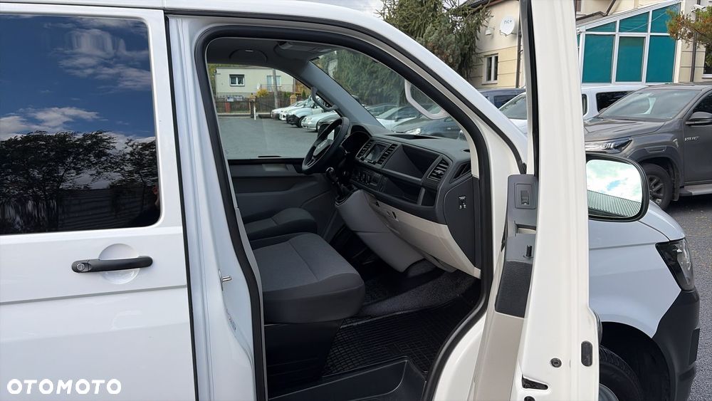 Volkswagen Transporter - 25