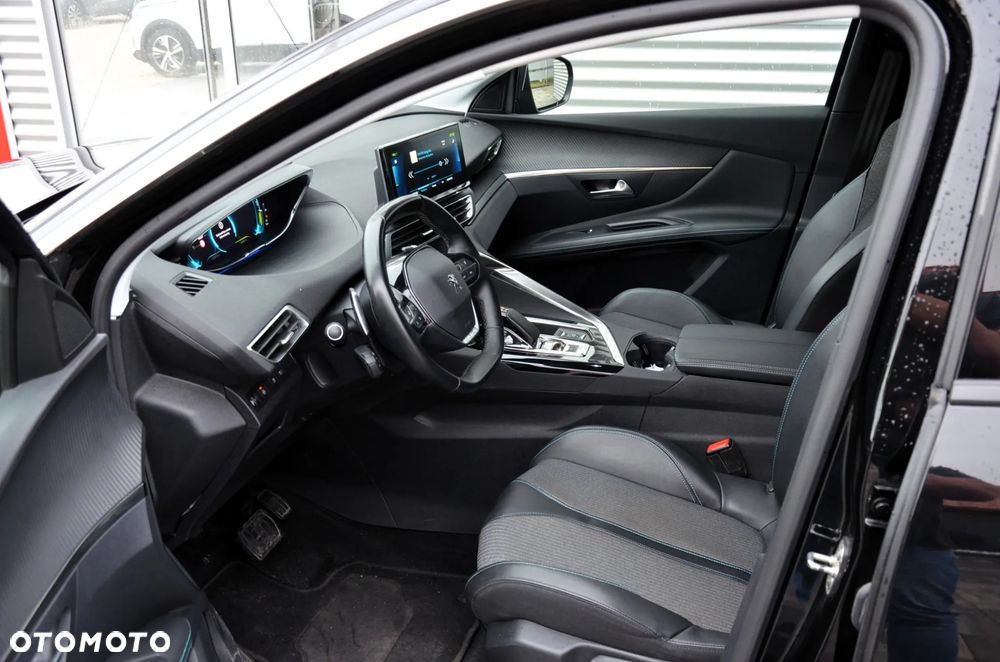 Peugeot 3008 225 e-EAT8 Allure - 14