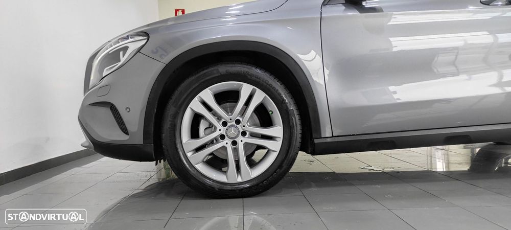 Mercedes-Benz GLA 200 CDI Urban Aut. - 39