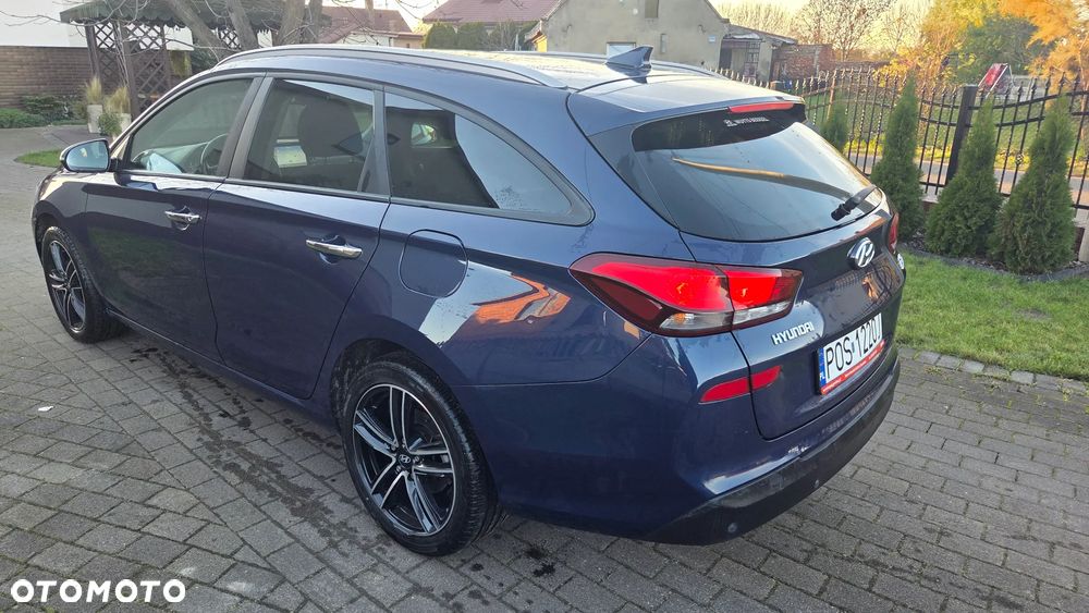 Hyundai i30 1.0 T-GDI Intro Edition - 4