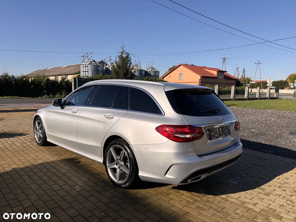 Mercedes-Benz C-Class 2018 photo 3