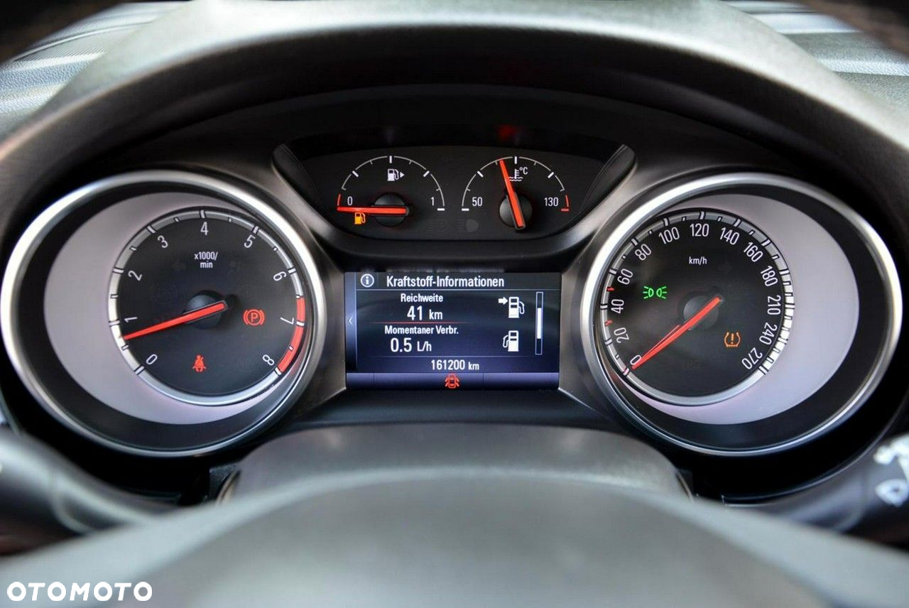 Opel Astra 1.4 Turbo Edition - 25