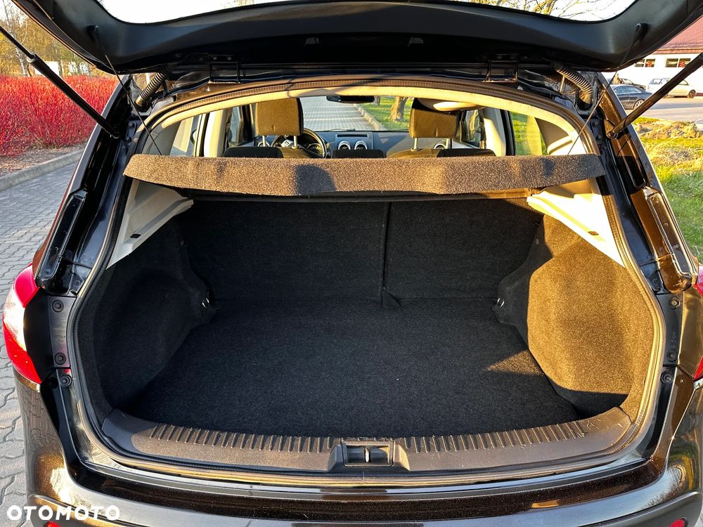 Nissan Qashqai 2.0 dCi Tekna EU5 - 15