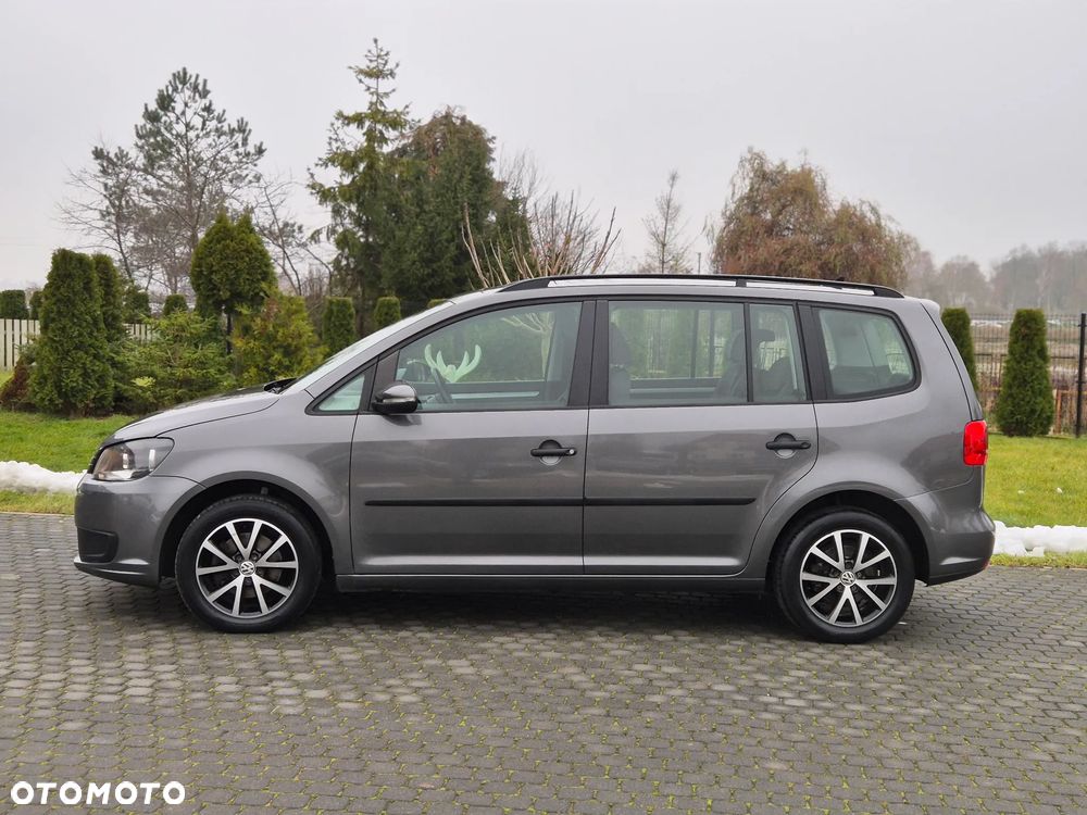 Volkswagen Touran 1.6 TDI DPF BlueMotion Technology DSG Comfortline - 13