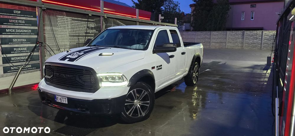 Dodge RAM 1500 5.7 4x4 - 7