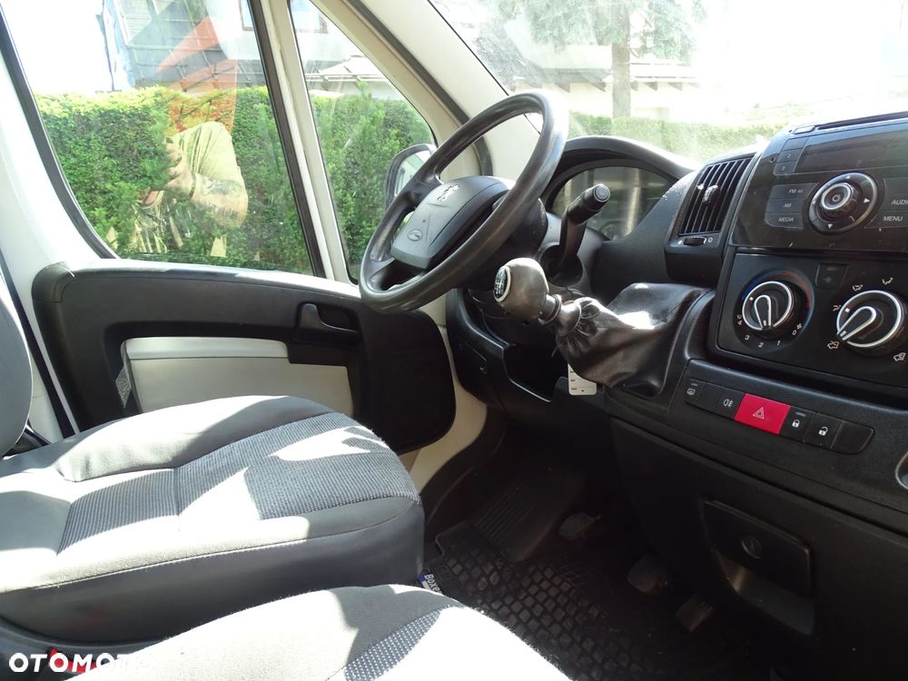 Peugeot Boxer 2,2 HDI -130 koni ,L3 H2 , Klimatyzacja-Sprawna , paka długa 3,75 m. Cały w oryginale ! - 9