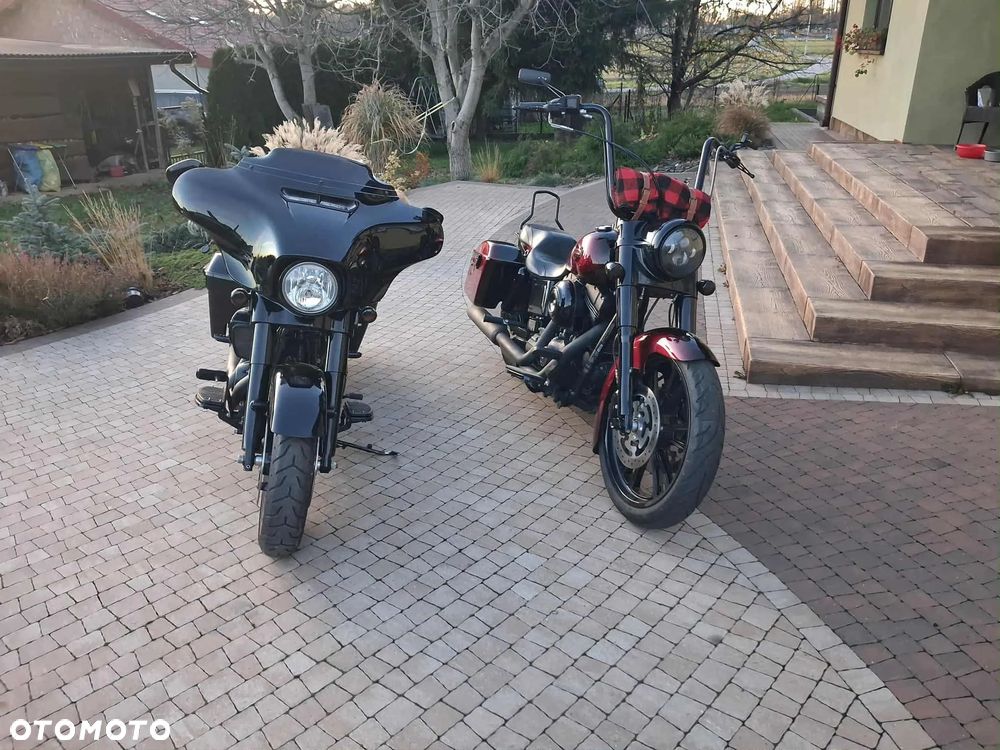 Harley-Davidson Touring Electra Glide - 2