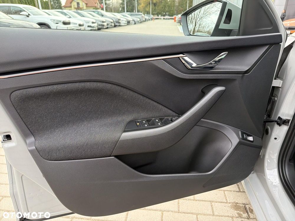 Skoda Scala 1.0 TSI Edition 130 DSG - 10