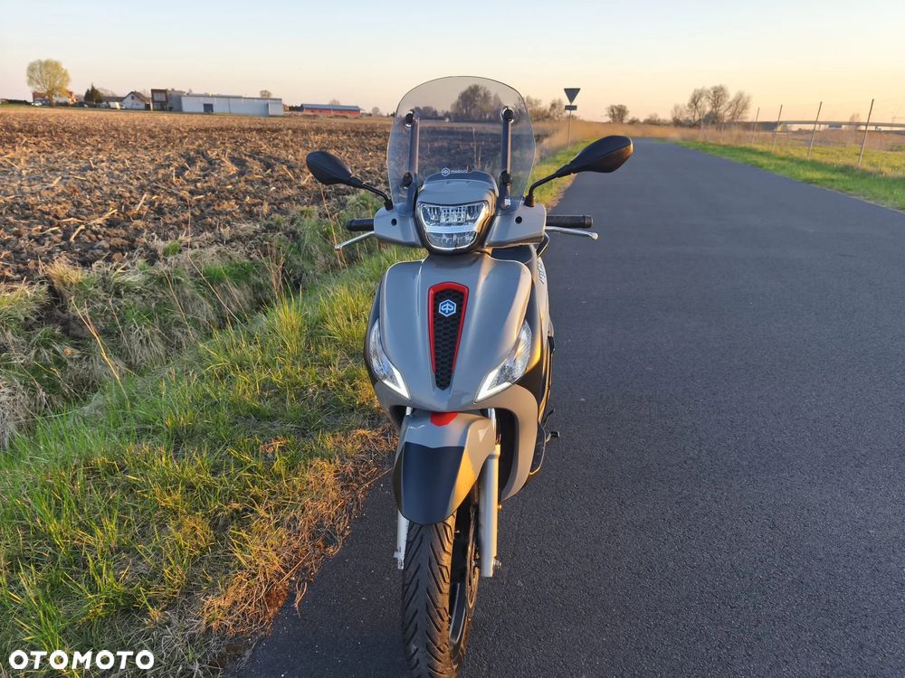 Piaggio Medley - 2