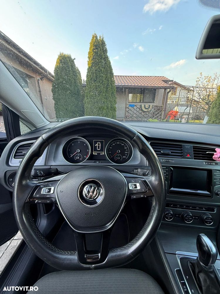 Volkswagen Golf 1.6 TDI DPF BMT DSG Comfortline - 3