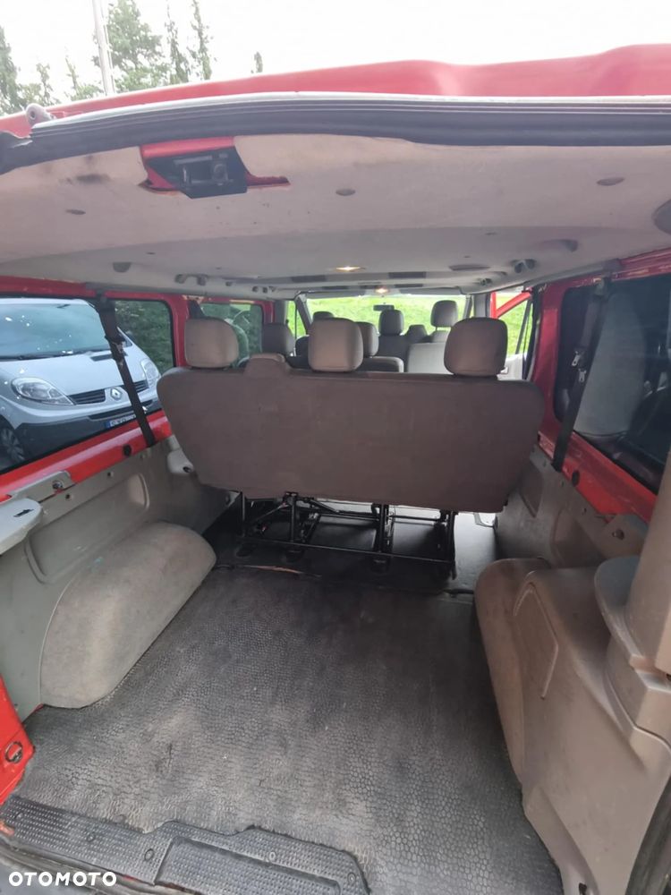 Opel Vivaro 2.0 L2H1 - 19