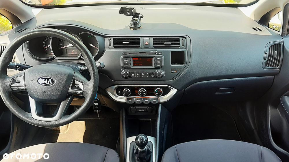 Kia Rio 1.2 Edition 7 - 6
