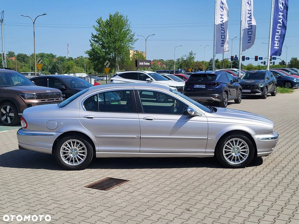 Jaguar X-Type 2.5 V6 4x4 Executive - 5