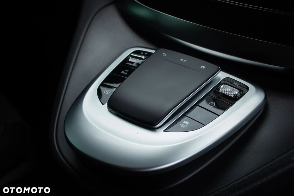Mercedes-Benz Klasa V 220 d 4-Matic 9G-Tronic - 9