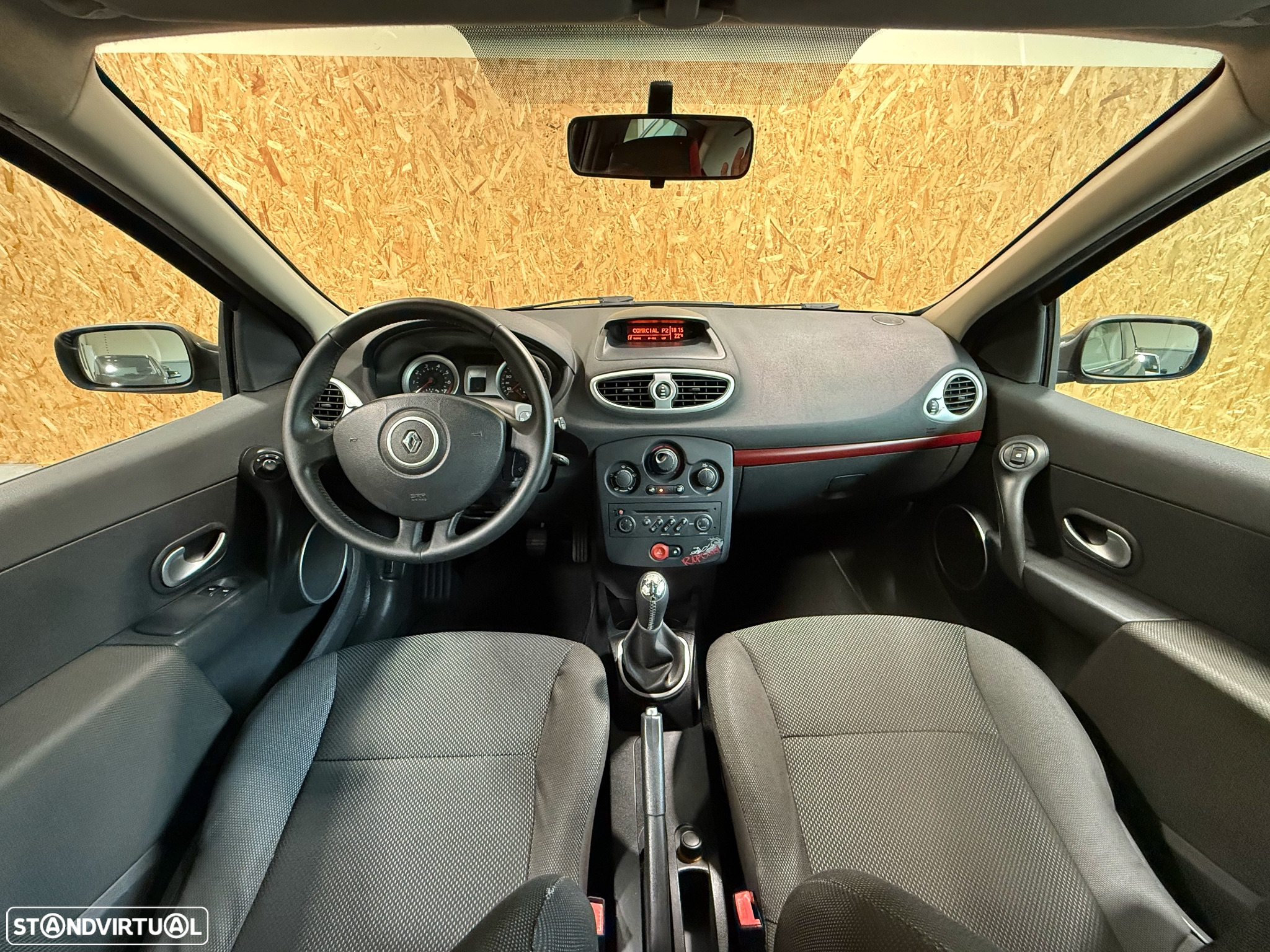 Renault Clio 1.2 16V Rip Curl II - 8