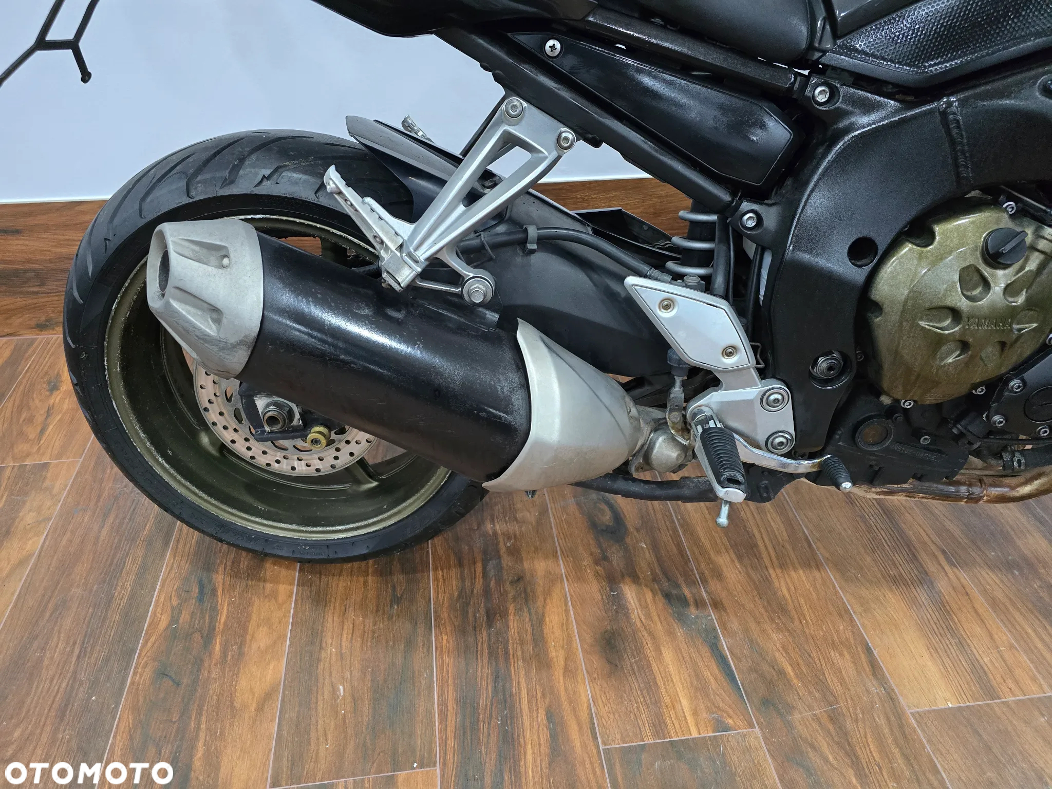 Yamaha FZ - 15