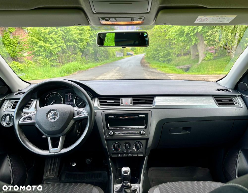 Skoda RAPID 1.2 TSI Ambition - 30
