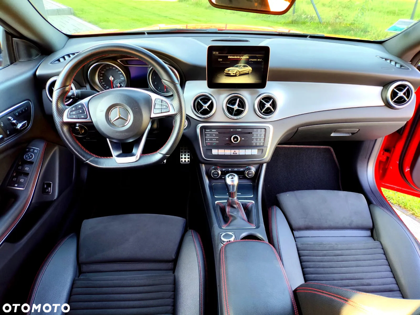 Mercedes-Benz CLA 180 AMG Line - 21