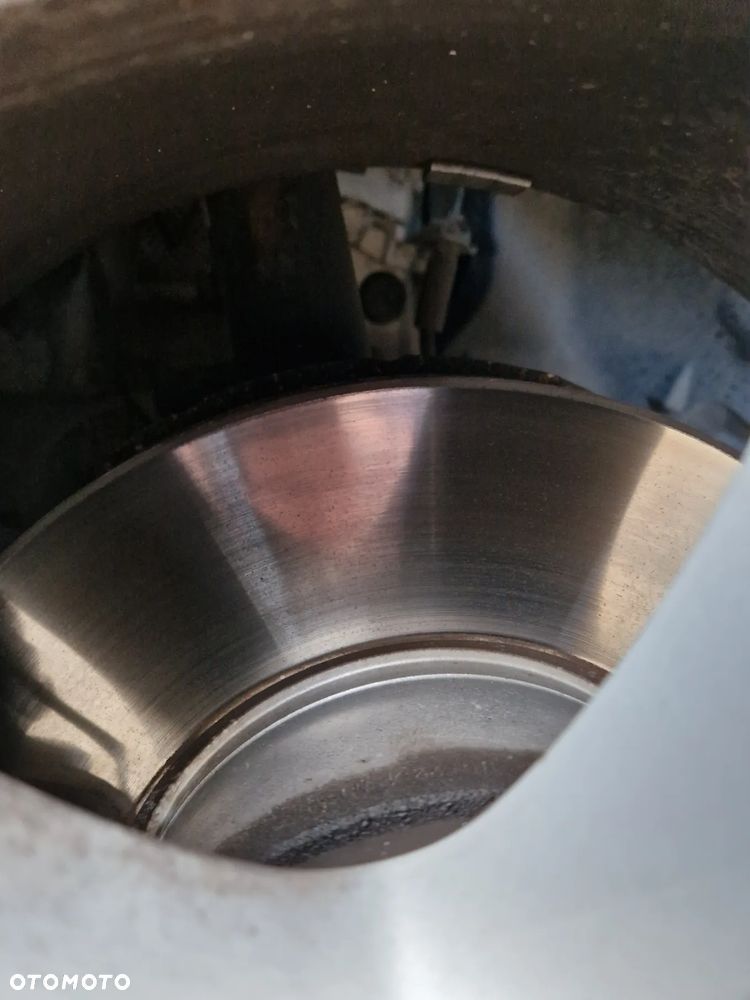 BMW Seria 3 328i Luxury Line - 34