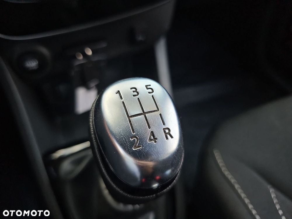 Renault Clio 0.9 Energy TCe Limited 2018 - 23